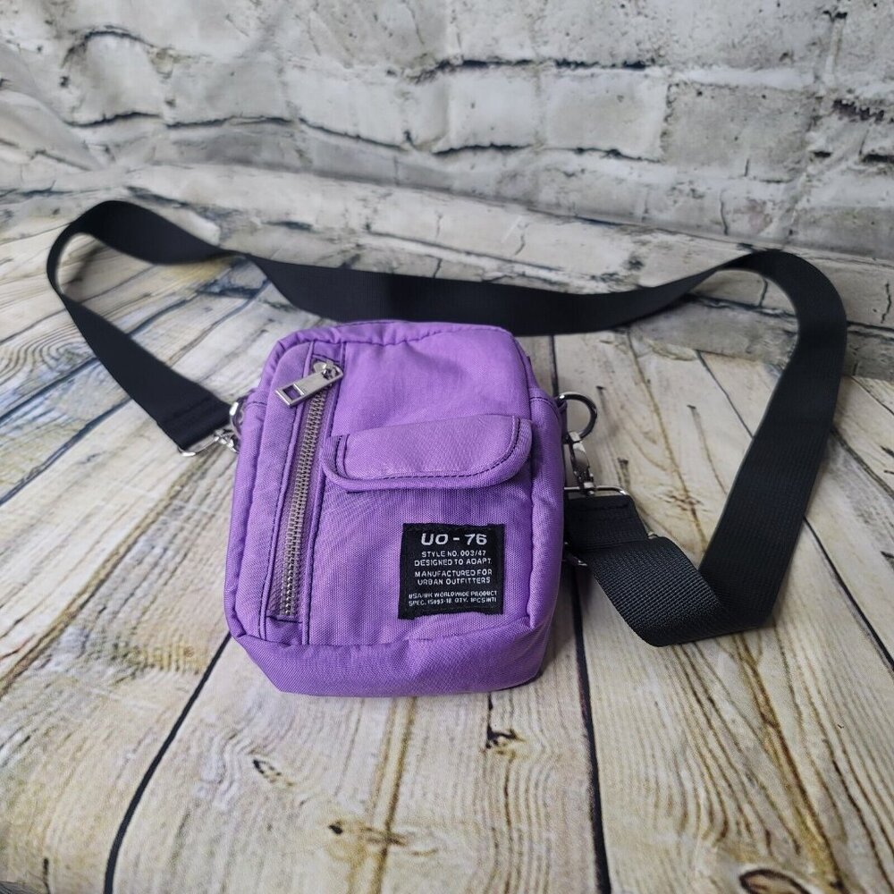 Urban Outfitters UO-76 Mini Bag 003/47 Purple Crossbody 6 x 4.5 x 1.5 In Pockets - Picture 2 of 5